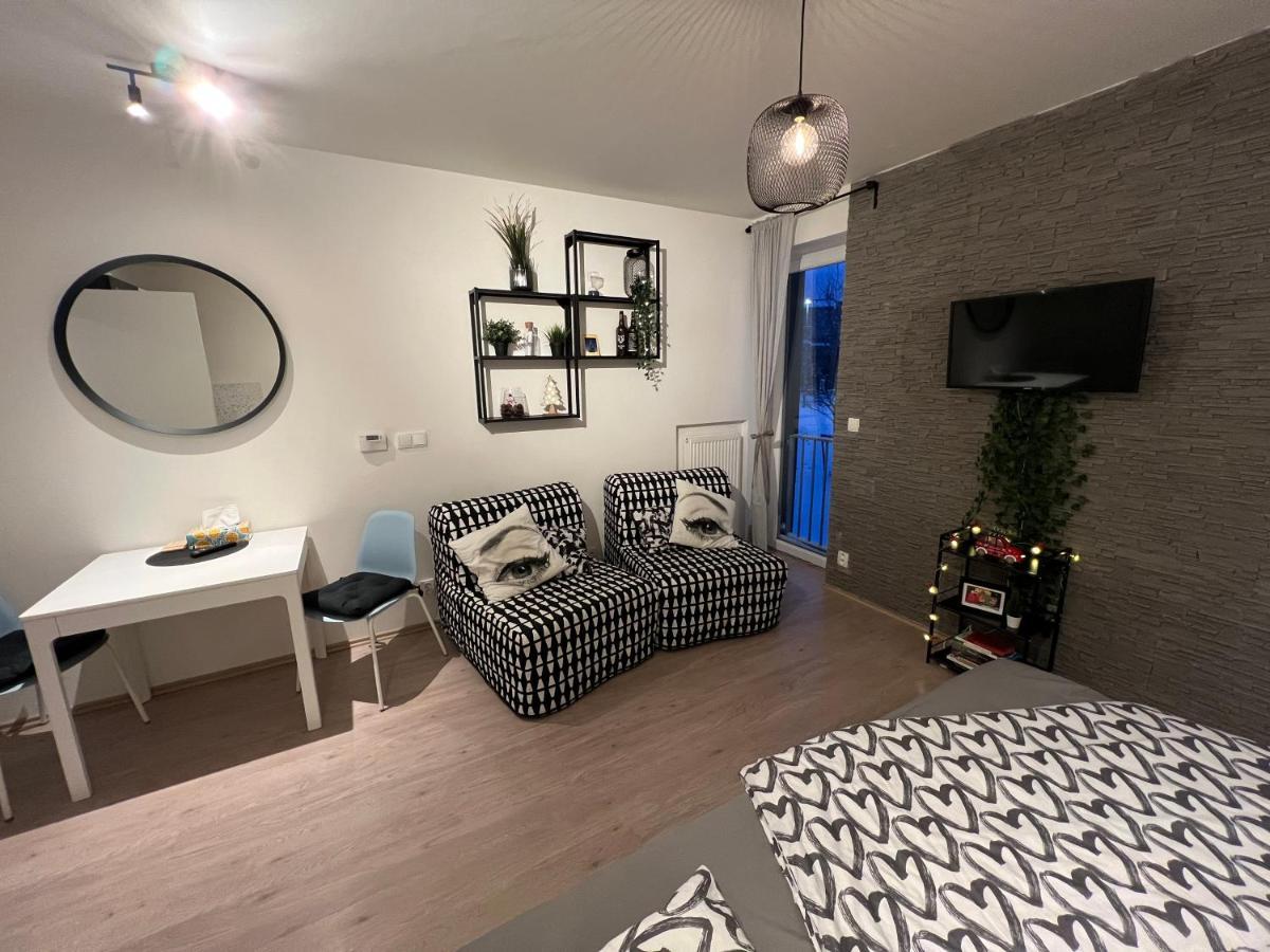 New Nelis Apartment Klinovec Лоучна-под-Кліновцем Екстер'єр фото